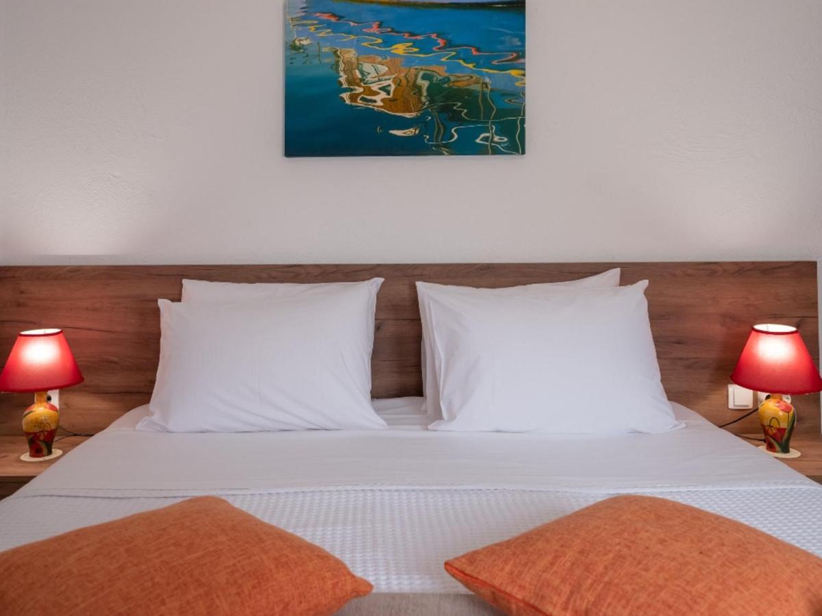 Atalanti Seaside Junior Suites Keratókambosz Kültér fotó