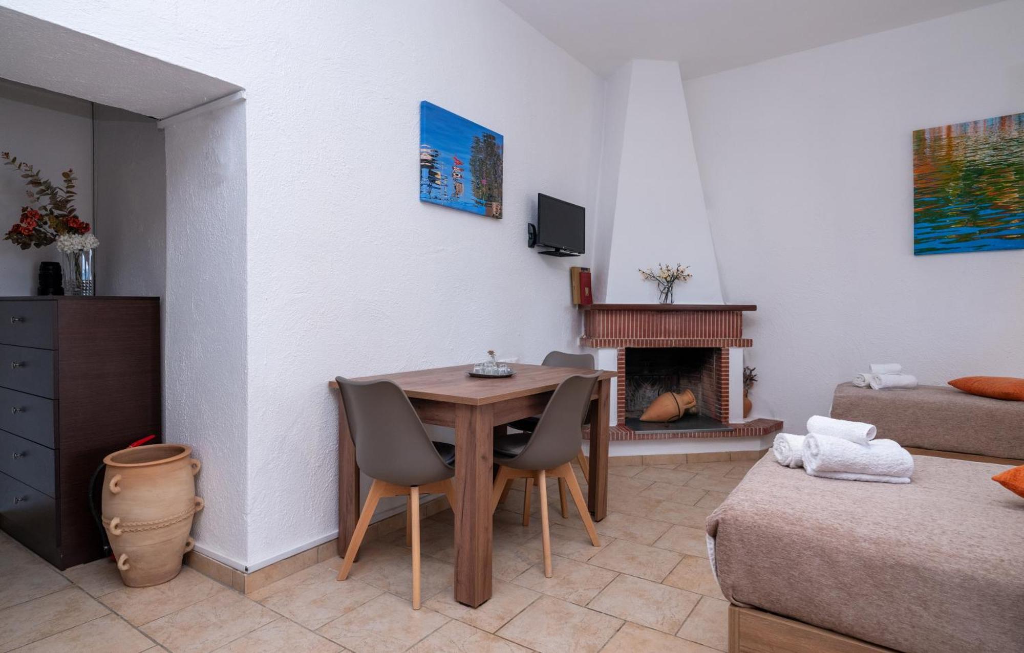 Atalanti Seaside Junior Suites Keratókambosz Kültér fotó